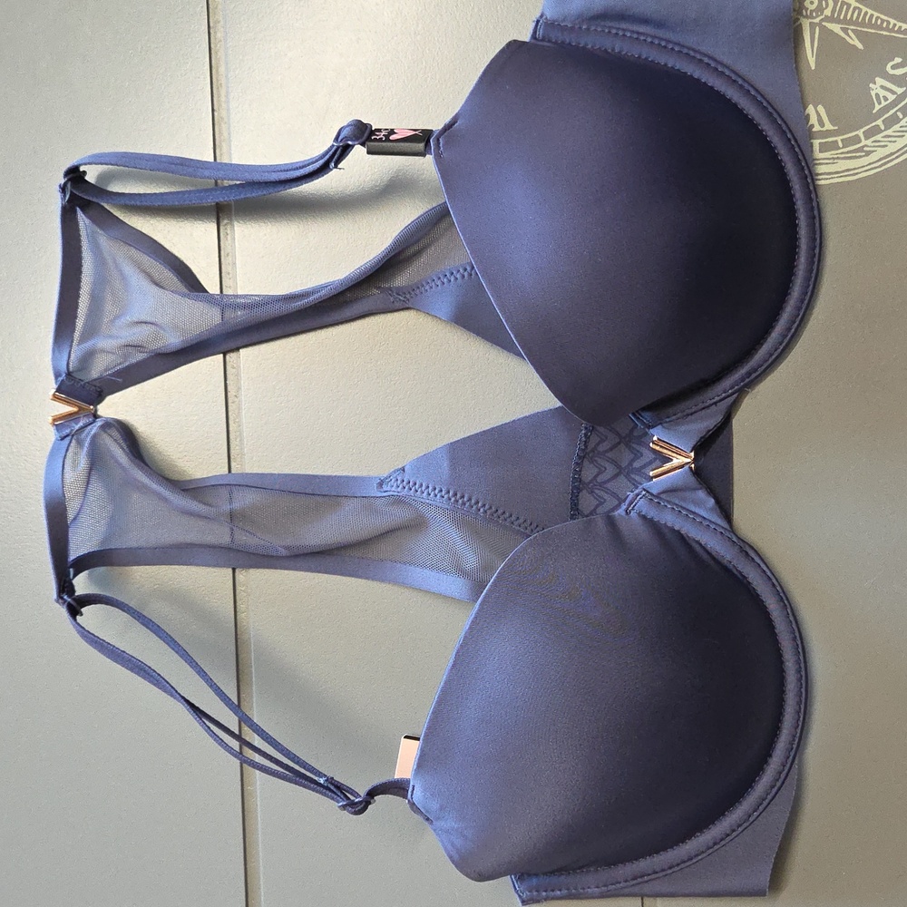 Elegant Blue Women's Bra